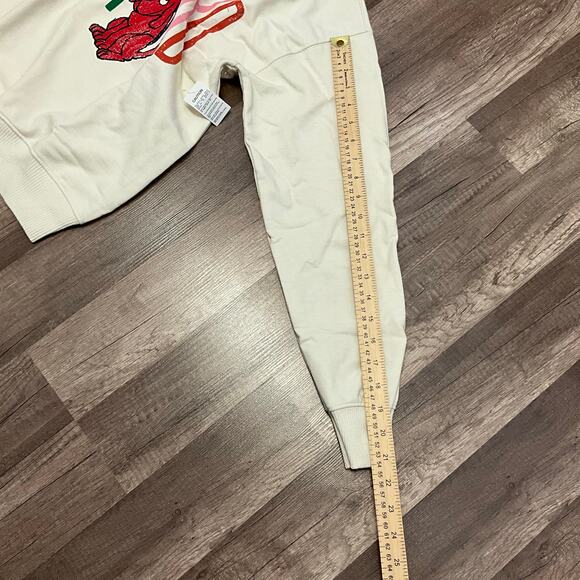 Urban Outfitters Desert Dreamers Clifford The Big Red Dog Sweatshirt Size XS NWT - Picture 5 of 6